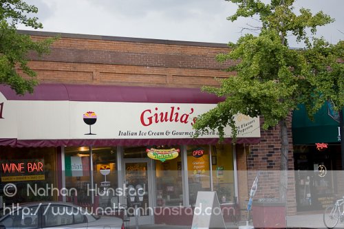 Dinkytown_2008-08-16_IMG_1275